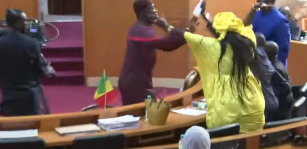 Affaire Amy Ndiaye : les députés Massata Samb et Mamadou Niang déclarés fugitifs si...