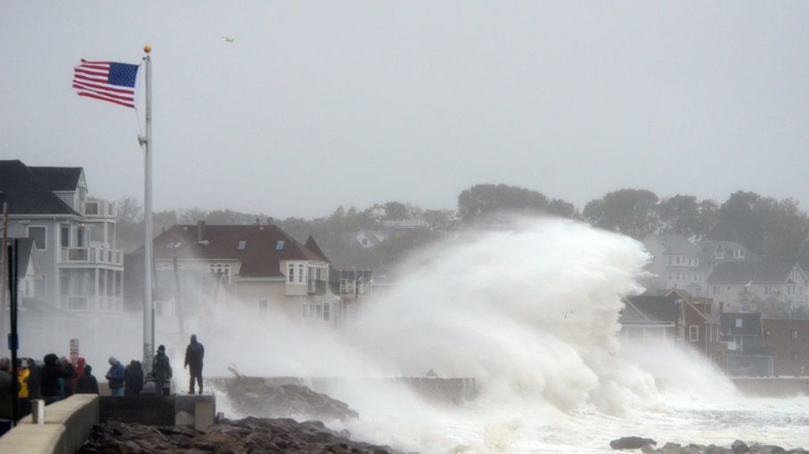 La Californie menacée par un cyclone après des tempêtes historiques