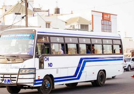 Transports : Hausse des prix dans les bus « Tata »Après l’annonce de la hausse du prix du carburant, il ya quelques jours au Sénégal, c’est au tour des transporteurs, notamment les bus Tata ou Aftu de suivre le pas. Dans un avis  adressé aux usagers,