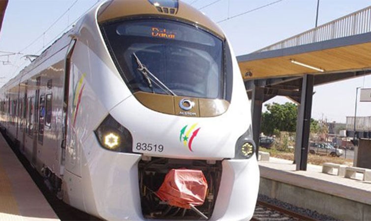 Thiès : Macky Sall promet une troisième gare avec le TER