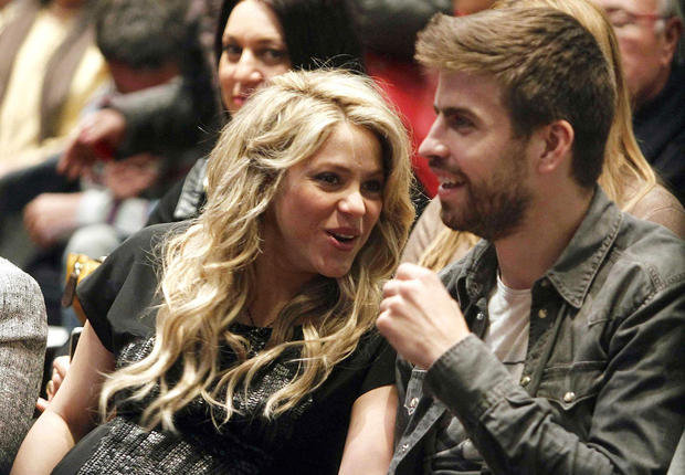 Shakira, fière de son baby bump aux côtés de Gérard Piqué