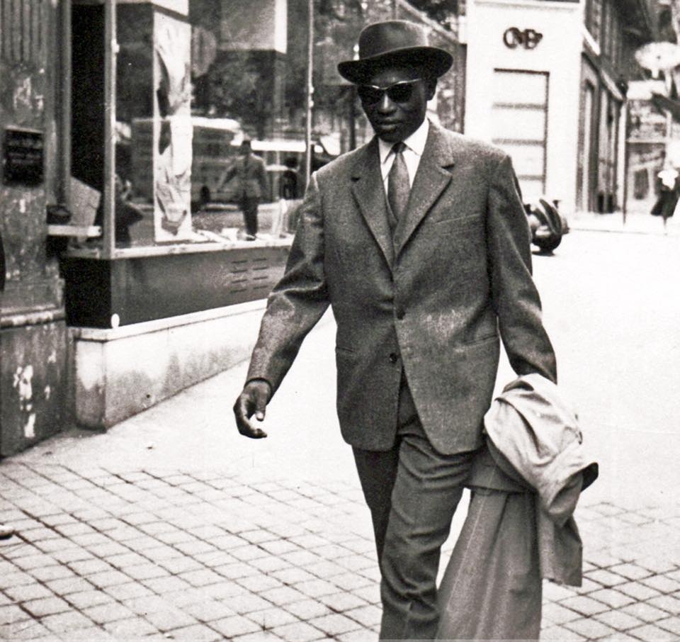 Me Wade dans les années 1960 à Paris!