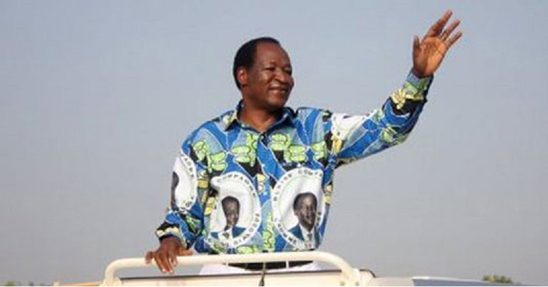 Burkina Faso : L’Assemblée et le gouvernement dissous, Blaise s’accroche !