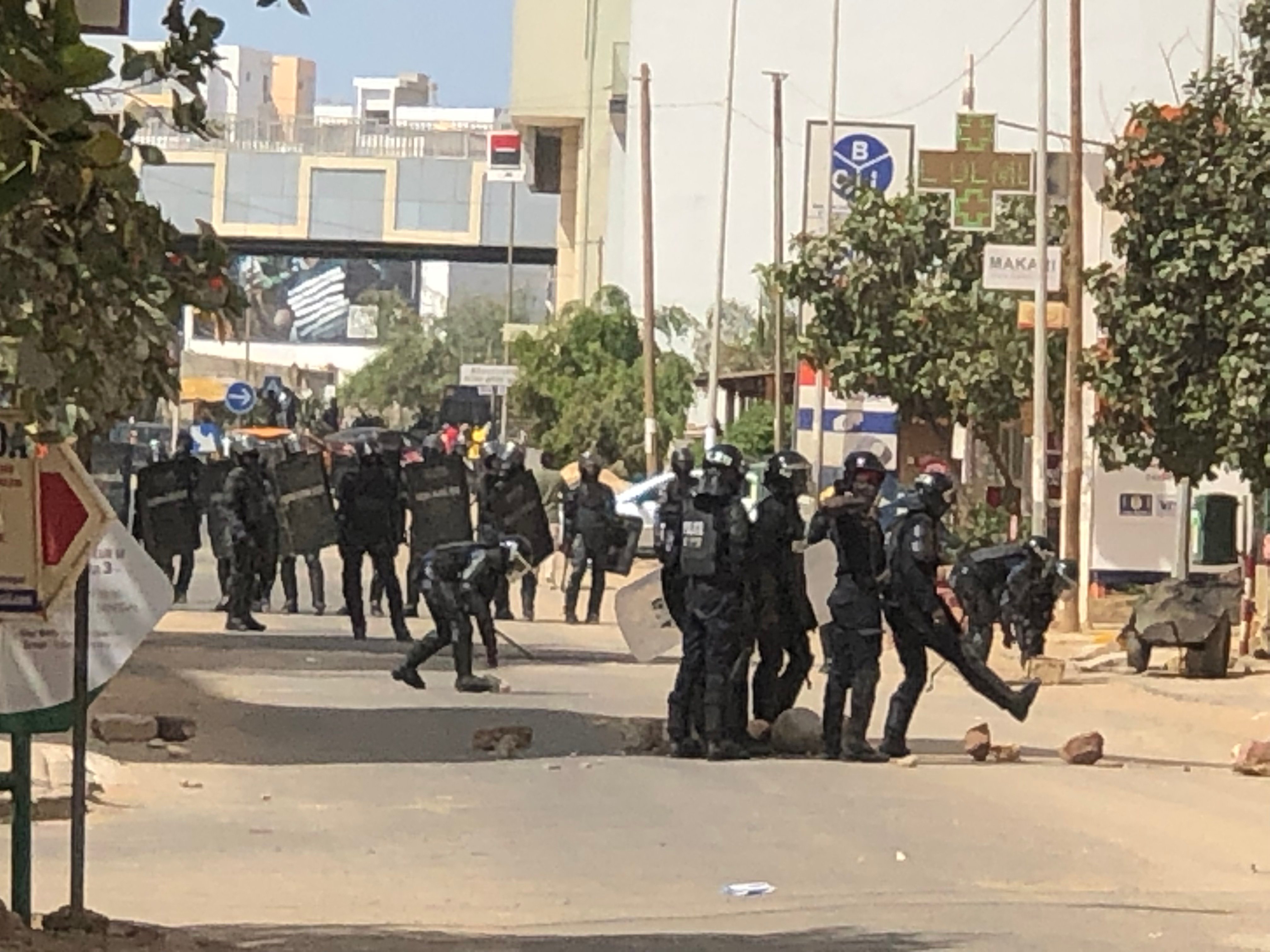 Cité Keur Gorgui : Échauffourées entre militants de Sonko et force de l’ordre