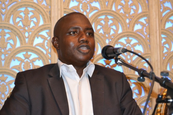 Yoro Dia, politologue: «Wade veut créer un rapport de force pour mieux négocier la libération de Karim»