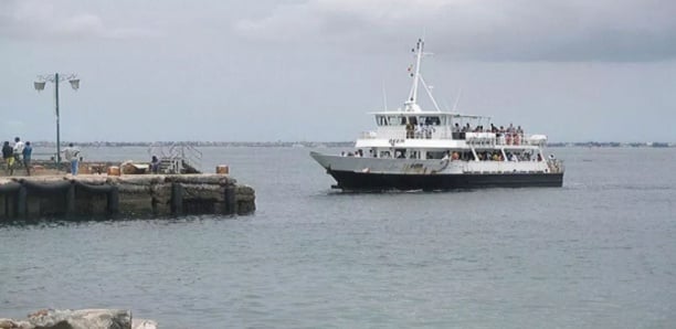Dakar-Gorée: La chaloupe tombe en panne en pleine mer, plus de 200 passagers bloqués sur l’île