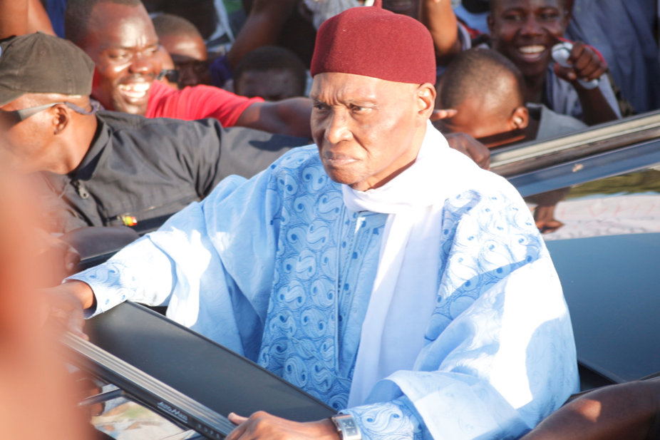 Palais de la République: Wade propose un marathon  avec Niasse, Tanor, Dansokho!!