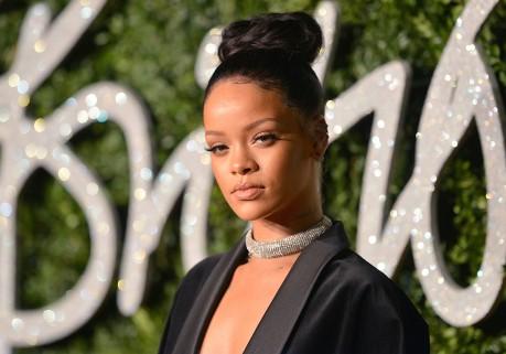 Rihanna serait-elle vraiment enceinte ?