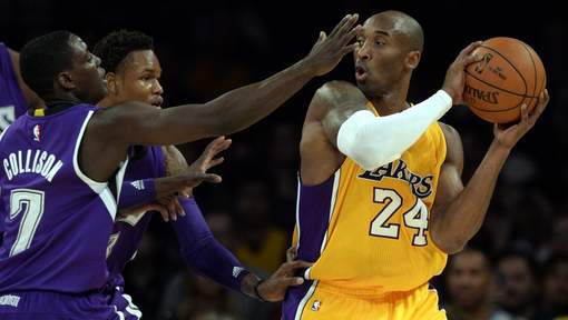 Kobe Bryant sur le point de doubler Michael Jordan Les Los Angeles Lakers se sont imposés à la surprise générale 112 à 110 en prolongation à San Antonio face à un champion NBA en titre qui a montré un visage parfois inquiétant, vendredi.