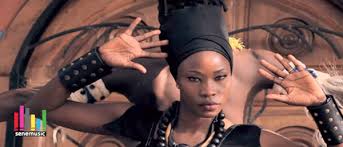 L’artiste Awa Koundoul en conférence de presse, jeudi