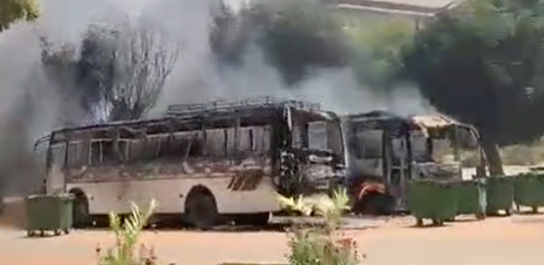UCAD : Plusieurs bus incendiés
