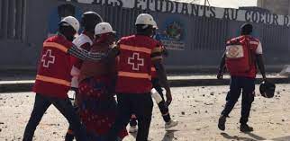 Violentes manifestations au Sénégal : « 357 blessés ont été secourus dont 78 graves, une femme enceinte et 36 éléments des FDS » (Croix Rouge Sénégalaise)