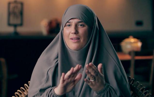 Diam's parle de l'attentat de Charlie Hebdo: "Je suis Française, je suis musulmane et je suis affligée"