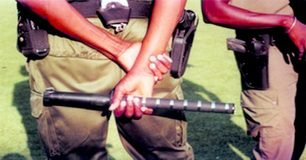 Une plainte contre, Pape Ndong, l’agent qui a blessé Karim Wade