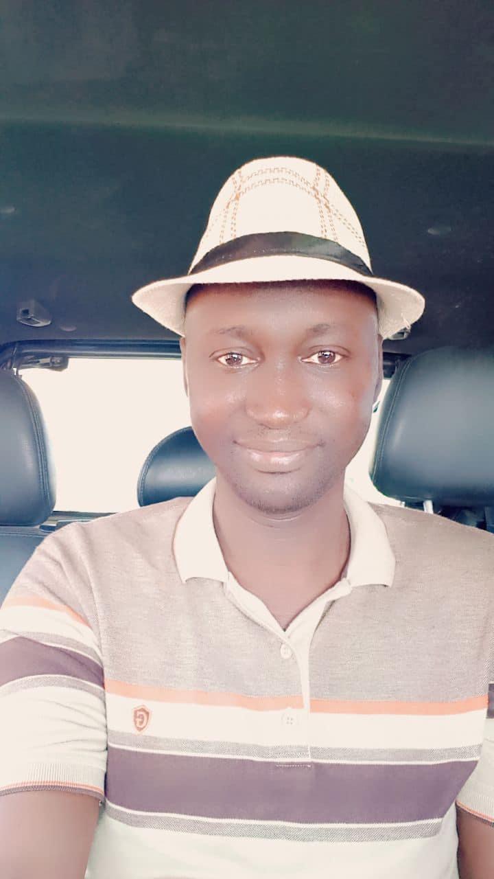 La première image du journaliste Pape NDIAYE sorti de prison ce mercredi