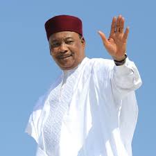 Décision de Macky sur le 3e mandat : Ce qu'en pense le président du Niger