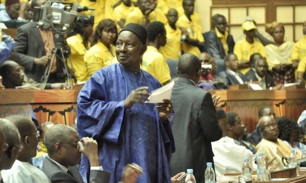 Abdoulaye Faye avertit Macky Sall «Le Pds ne sera pas dissout»