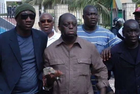 Pétition: 2 millions de signatures pour destituer Moustapha Niasse