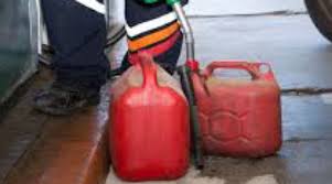 Affaire Sonko : Le Gouverneur interdit la vente de carburant en vrac