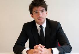 Juan Branco toujours recherché au Sénégal, un maire, présumé complice arrêté (ministre de l’Intérieur)