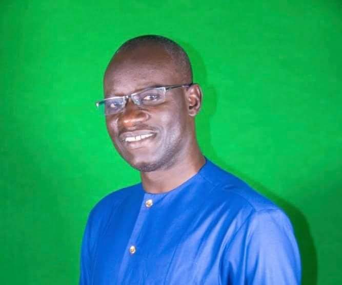 « les chiens aboient, la caravane passe », Abass Fall répond à Barth