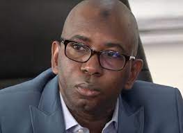 UNE REPUBLIQUE SANS CŒUR (Par Moustapha Mamba GUIRASSY)