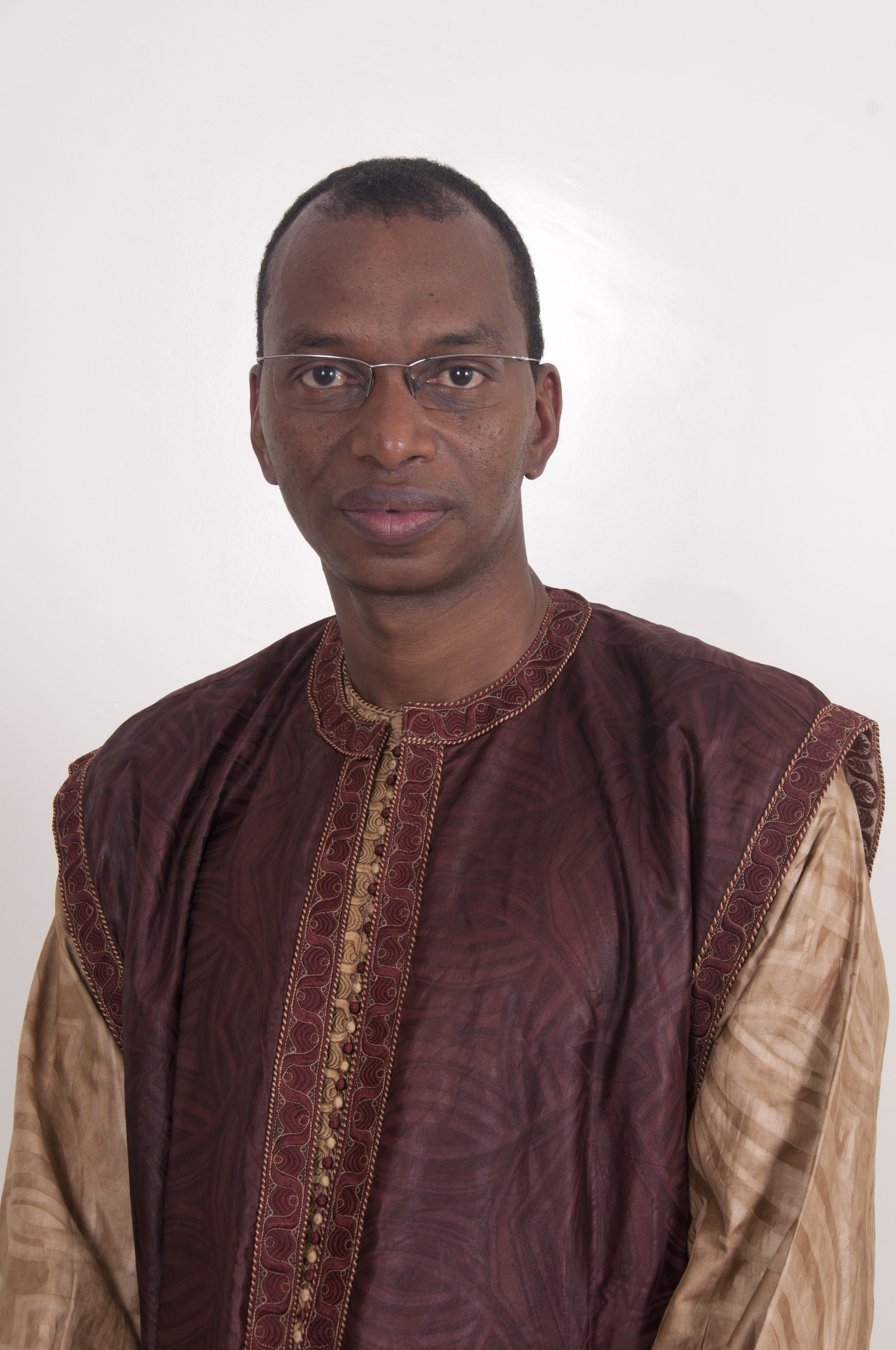 Le Réseau des Universitaires Républicains condamne la sortie de Me Wade