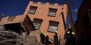 Séisme au Maroc: le bilan monte à près de 2.500 morts