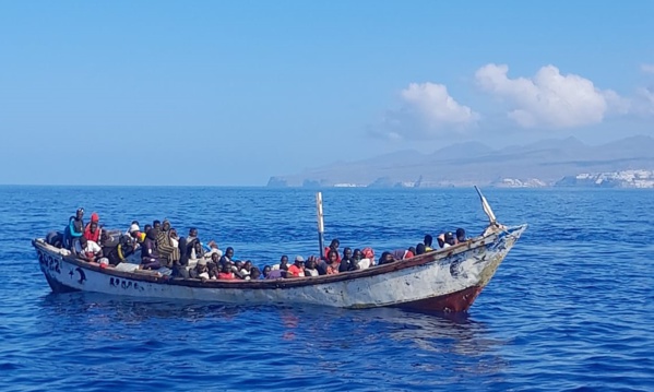 Immigration irrégulière: 17 pirogues parties du Sénégal sont arrivées en Espagne en 10 jours