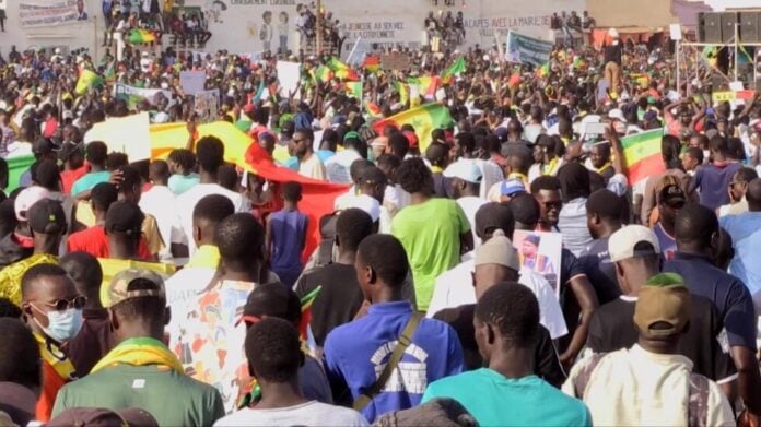 Le F24 dépose une nouvelle demande de marche lundi