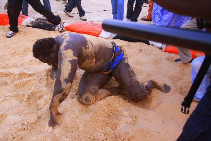 Lutte : Yékini quitte l'arène