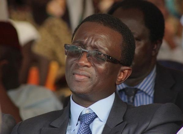 Dépenses publiques : Macky Sall durcit le ton