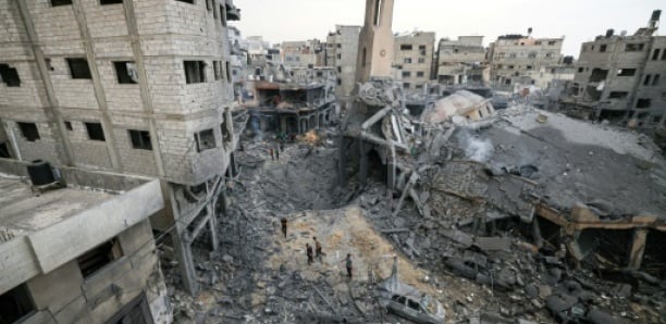 "Pas d'électricité, pas d'eau, pas de gaz" : Israël ordonne le siège complet de Gaza