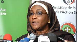 “Brutalités policières”, “détentions abusives” : La ministre Annette Seck s’émeut de la situation des Sénégalais en Turquie