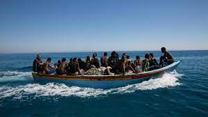Migration irrégulière : une pirogue échoue à Ngor, une autre à Guédiawaye