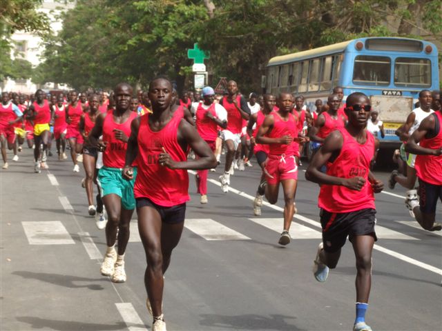 Deux milles(2.000) coureurs au semi-marathon de Dakar