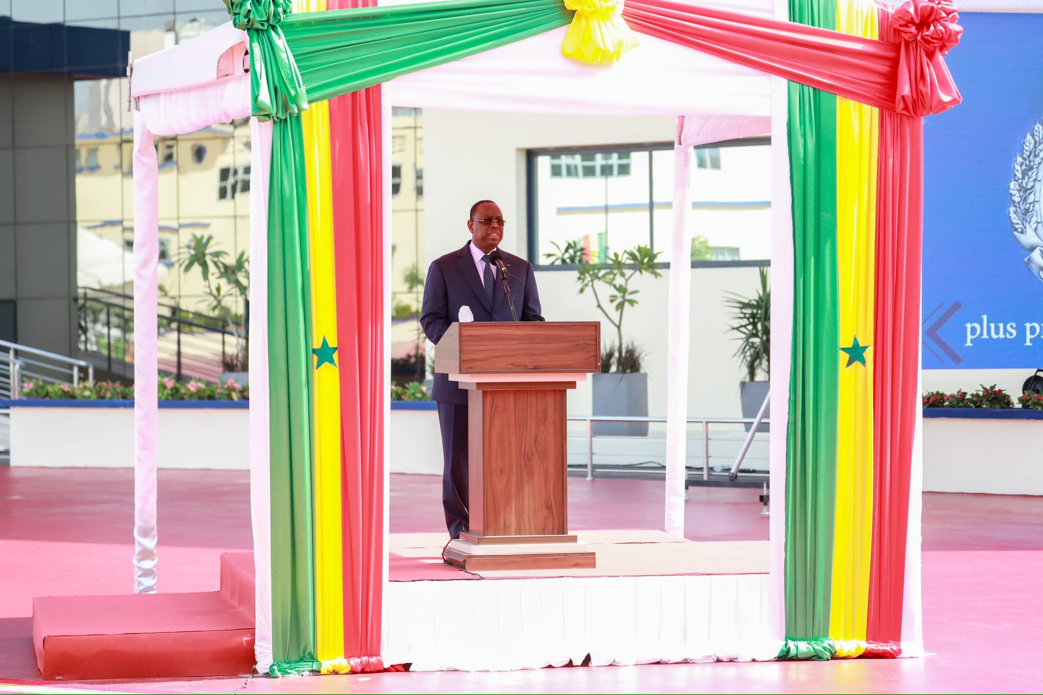 Journée Forces Armées : « Le premier investissement d’un pays consiste à assurer la paix et la securité » ( Macky Sall)
