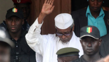 Sénégal-Tchad : pour Hissène Habré, le compte à rebours a commencé