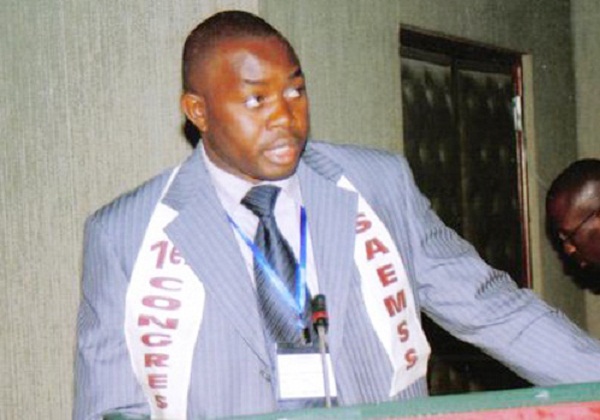 Indemnités : Les enseignants pour "diplôme égal, traitement égal"