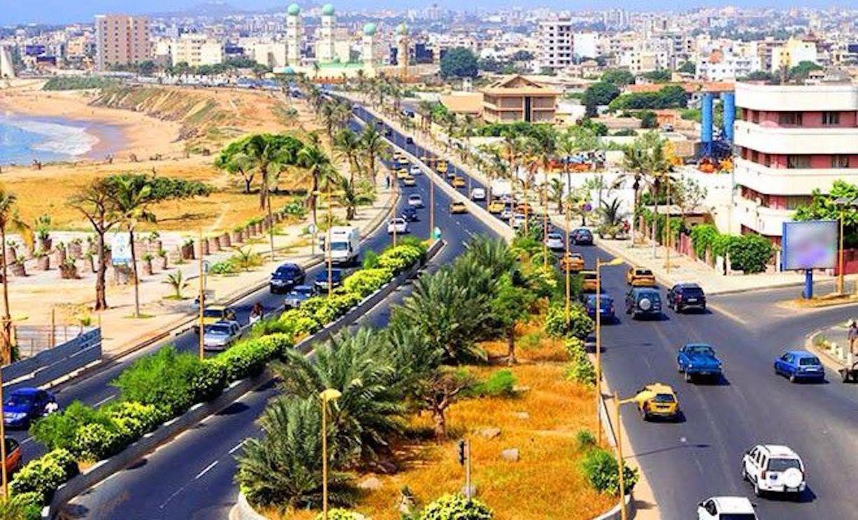 17 milliards FCFA investis dans la corniche : la satisfaction du président Macky Sall c'est de voir des jeunes prendre du plaisir (ministre)