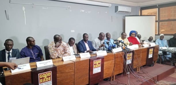 Décisions État-centrales syndicales : Le Syndicat des travailleurs de l'aéronautique civile interpelle le président Macky Sall