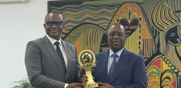 CAF Awards : Macky Sall a reçu son trophée