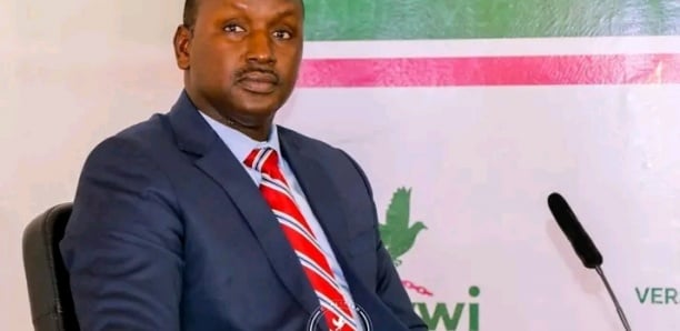 Présidentielle 2024: Dr Cheikh Tidiane Dièye a déposé son dossier de candidature au conseil constitutionnel