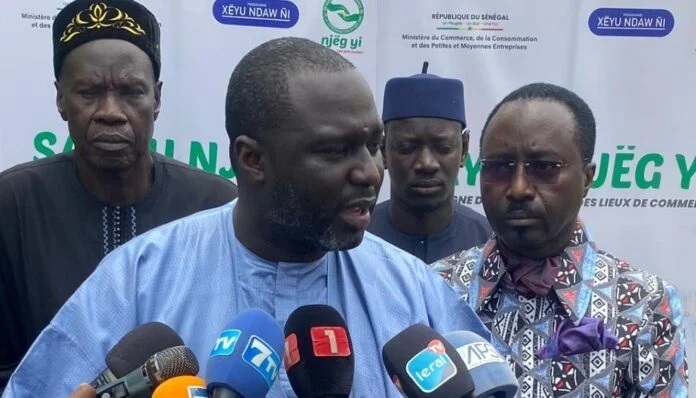 Problèmes dans la distribution du riz indien : Abdou Karim Fofana rassure et annonce une dérogation de 500 mille tonnes au Sénégal