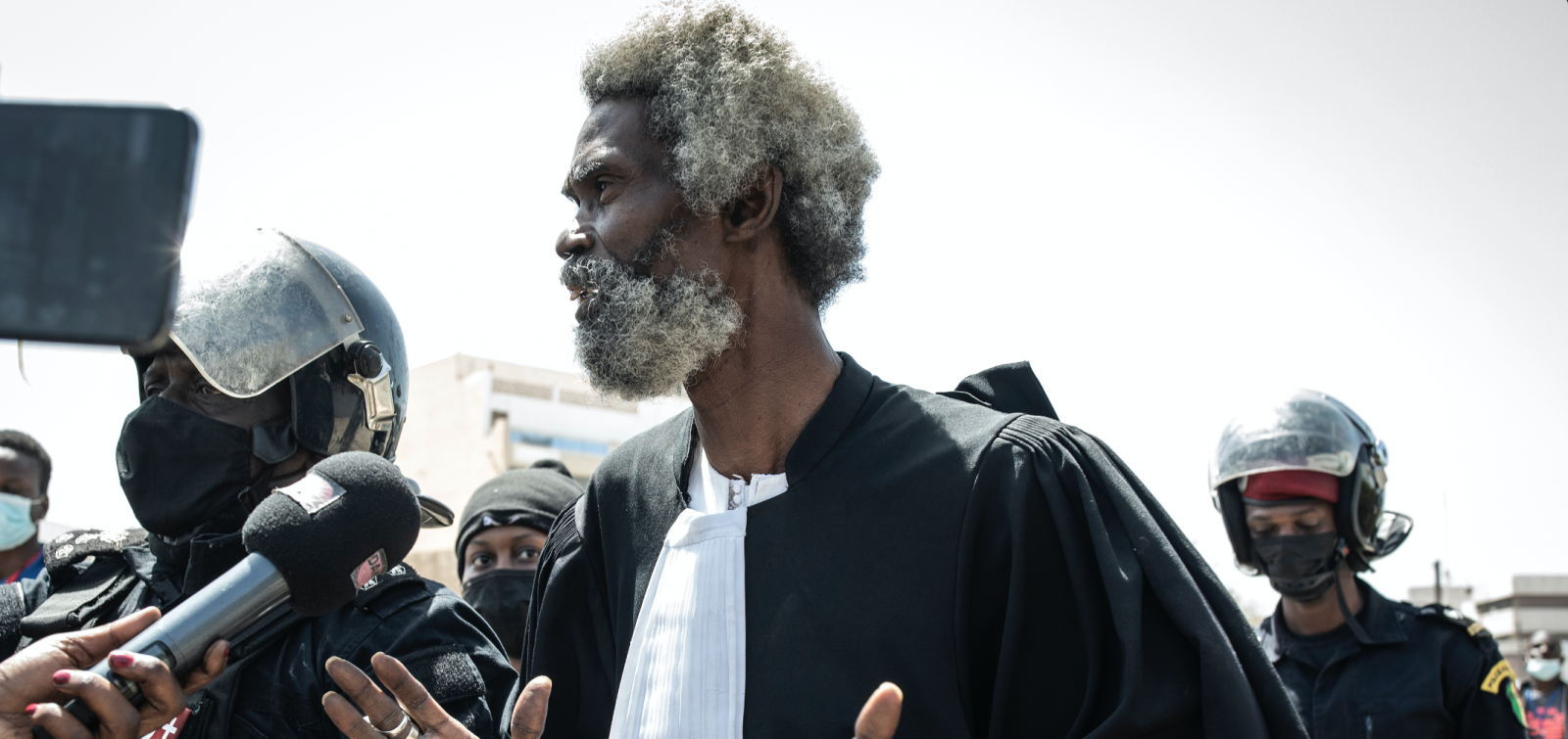 Absent au Constitutionnel : «Le mandataire de Sonko a fait un malaise» (Sadikh Top)