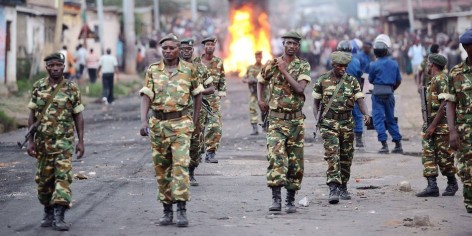 Au Burundi, l’armée divisée face à la contestation