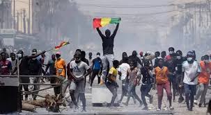 Manifestations contre le report de la présidentielle : 19 des 33 personnes arrêtées à Linguère libérées (avocat)