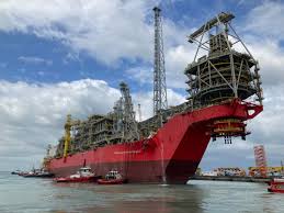 Macky Sall veut une mise en opération optimale de l’unité flottante FPSO Léopold Sédar Senghor
