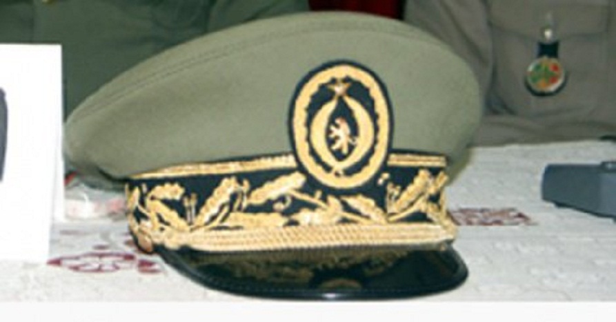 Un officier des Douanes se fait voler 1 million de F, son arme et sa carte professionnelle