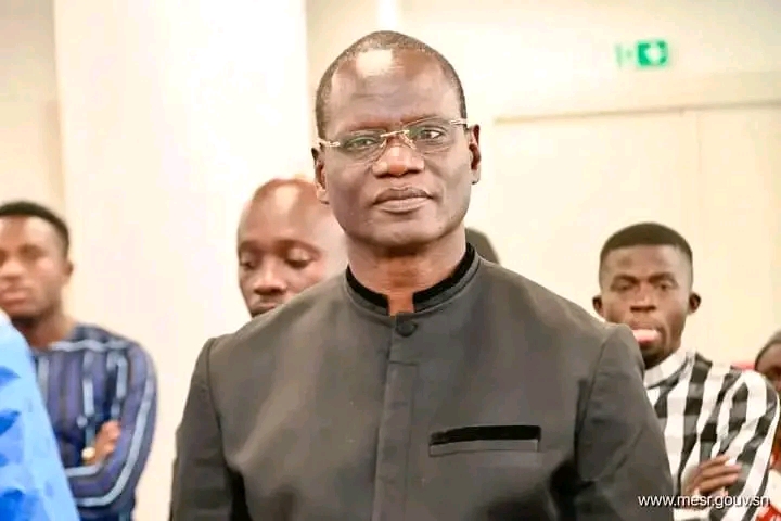 Bourses d’études : des réponses seront trouvées bientôt, promet Abdourahmane Diouf